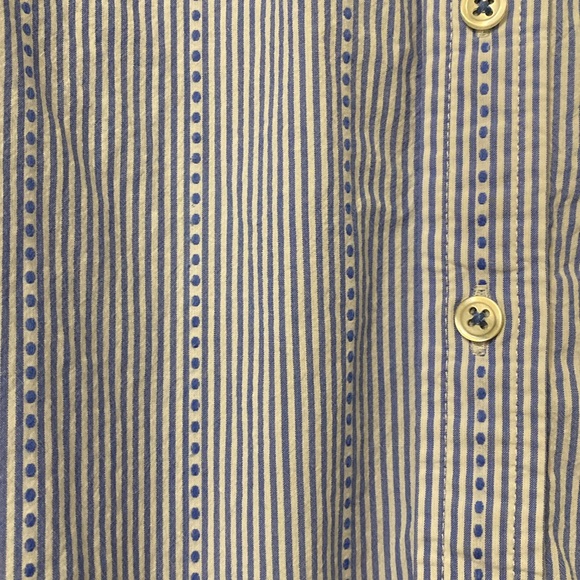 Talbots stripe pattern button down Size M - Picture 4 of 9